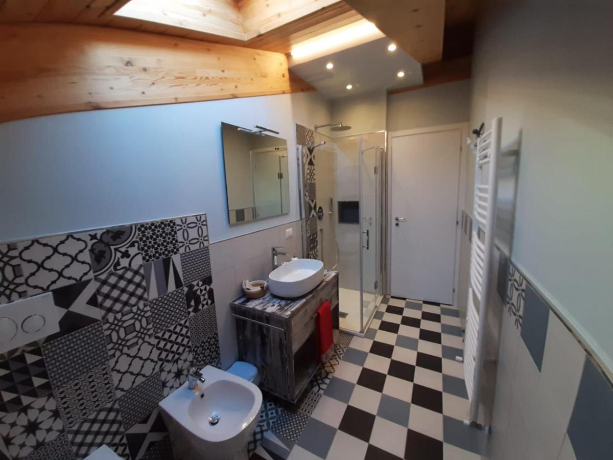 Loft 29 Mansardato Con Ampio Terrazzo Bussoleno Kültér fotó