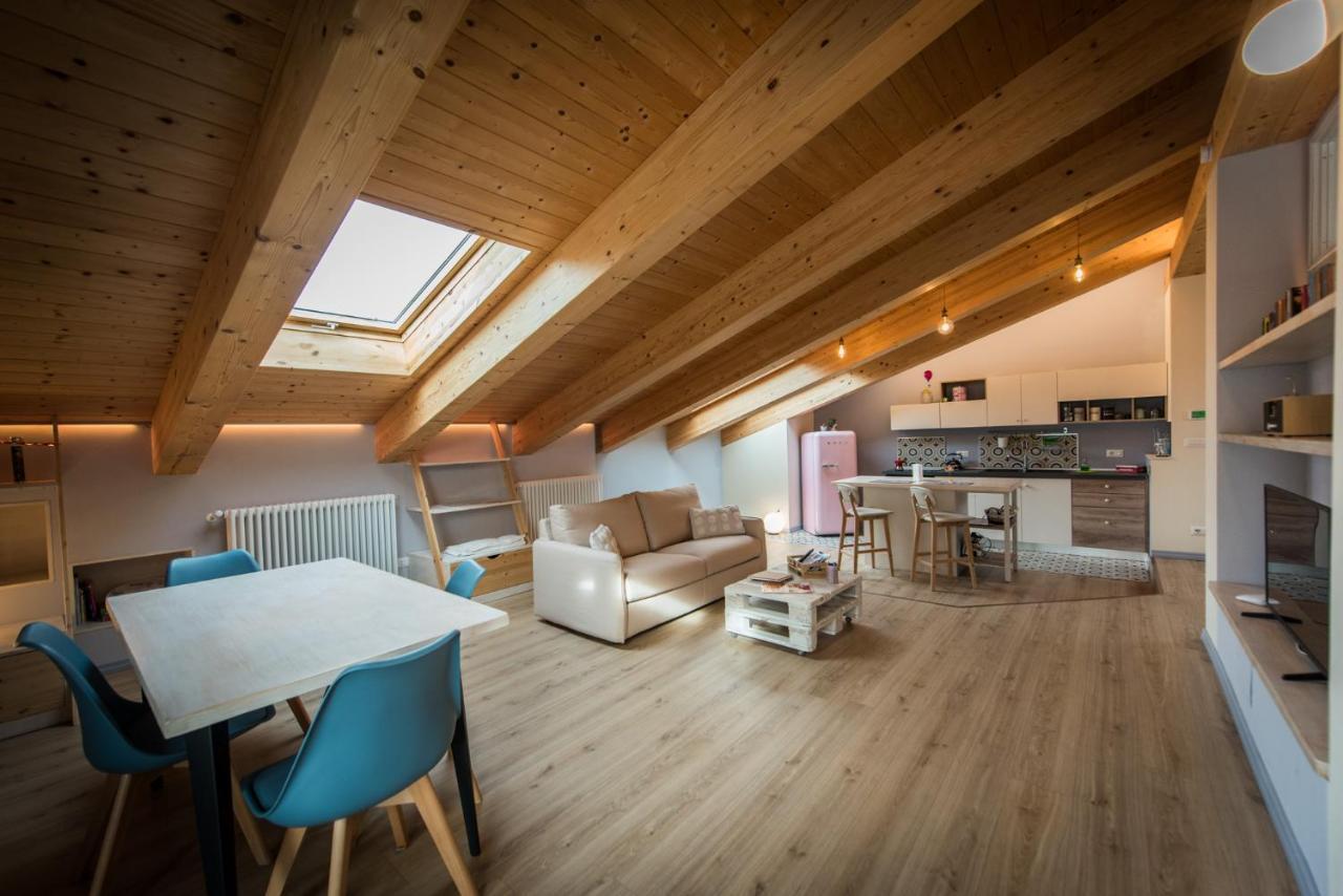 Loft 29 Mansardato Con Ampio Terrazzo Bussoleno Kültér fotó