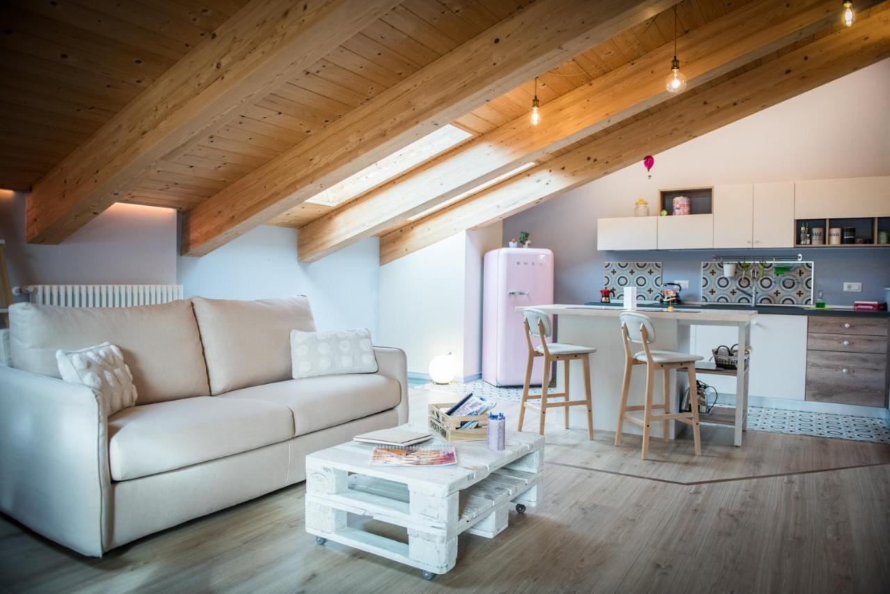Loft 29 Mansardato Con Ampio Terrazzo Bussoleno Kültér fotó