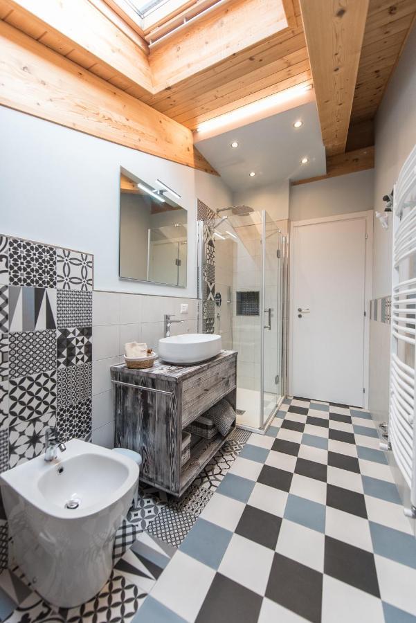 Loft 29 Mansardato Con Ampio Terrazzo Bussoleno Kültér fotó